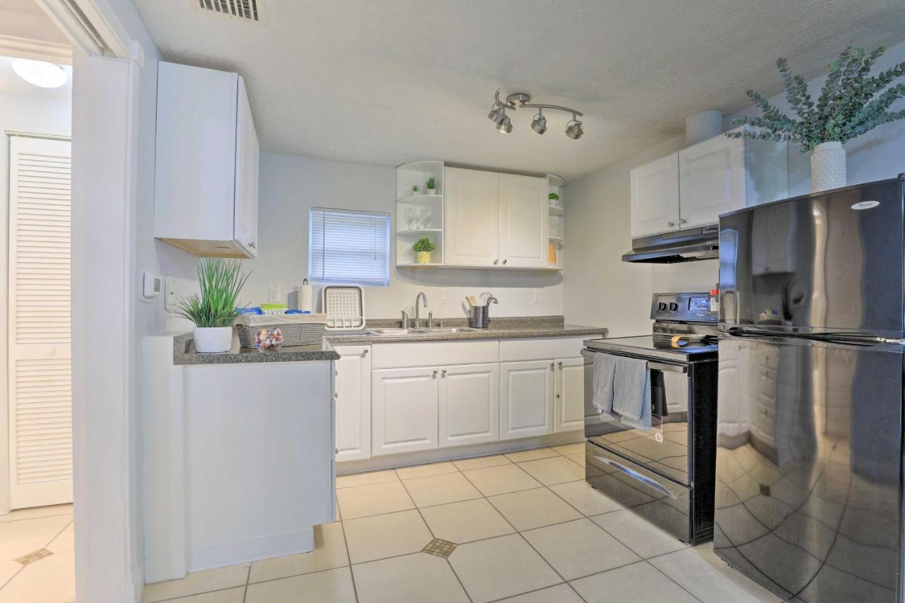Central Sarasota Home 8 Mi To Siesta Key! Εξωτερικό φωτογραφία